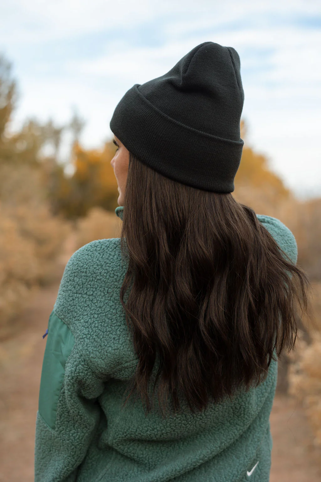 CLASSIC Dark Brown Light Wave Hat Wig - Image 4