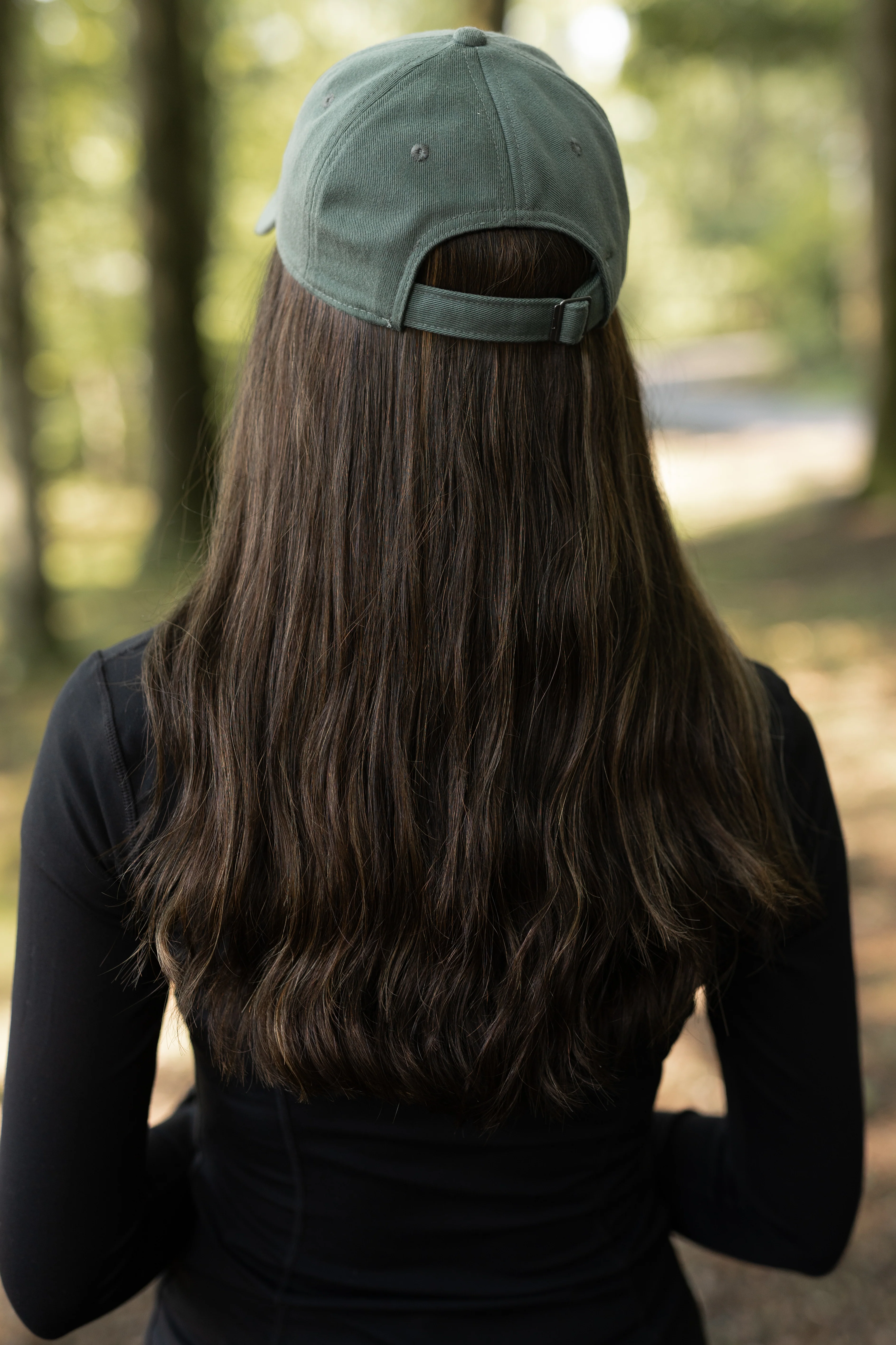 CLASSIC Mocha Light Wave Hat Wig - Image 3