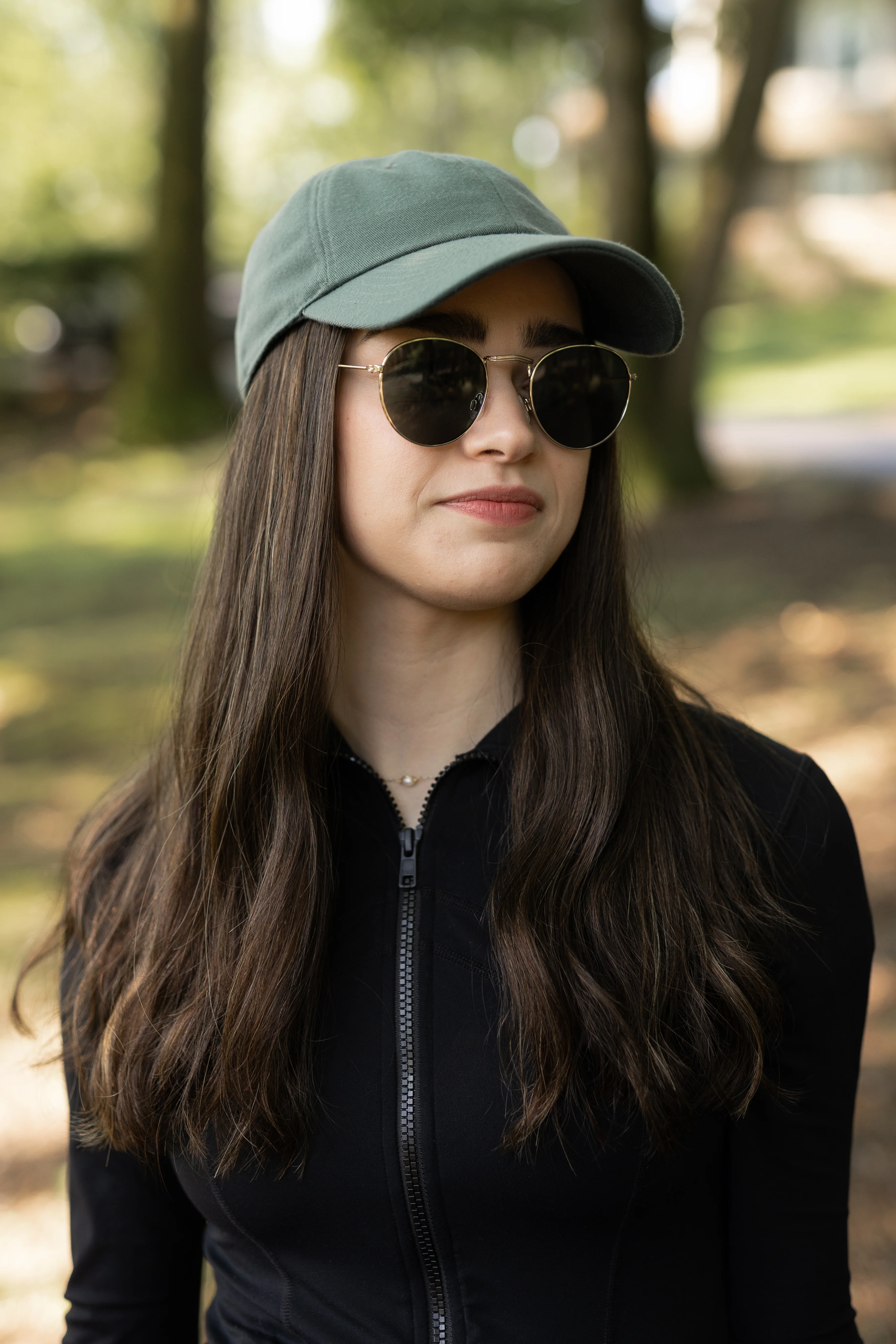 CLASSIC Mocha Light Wave Hat Wig - Image 4