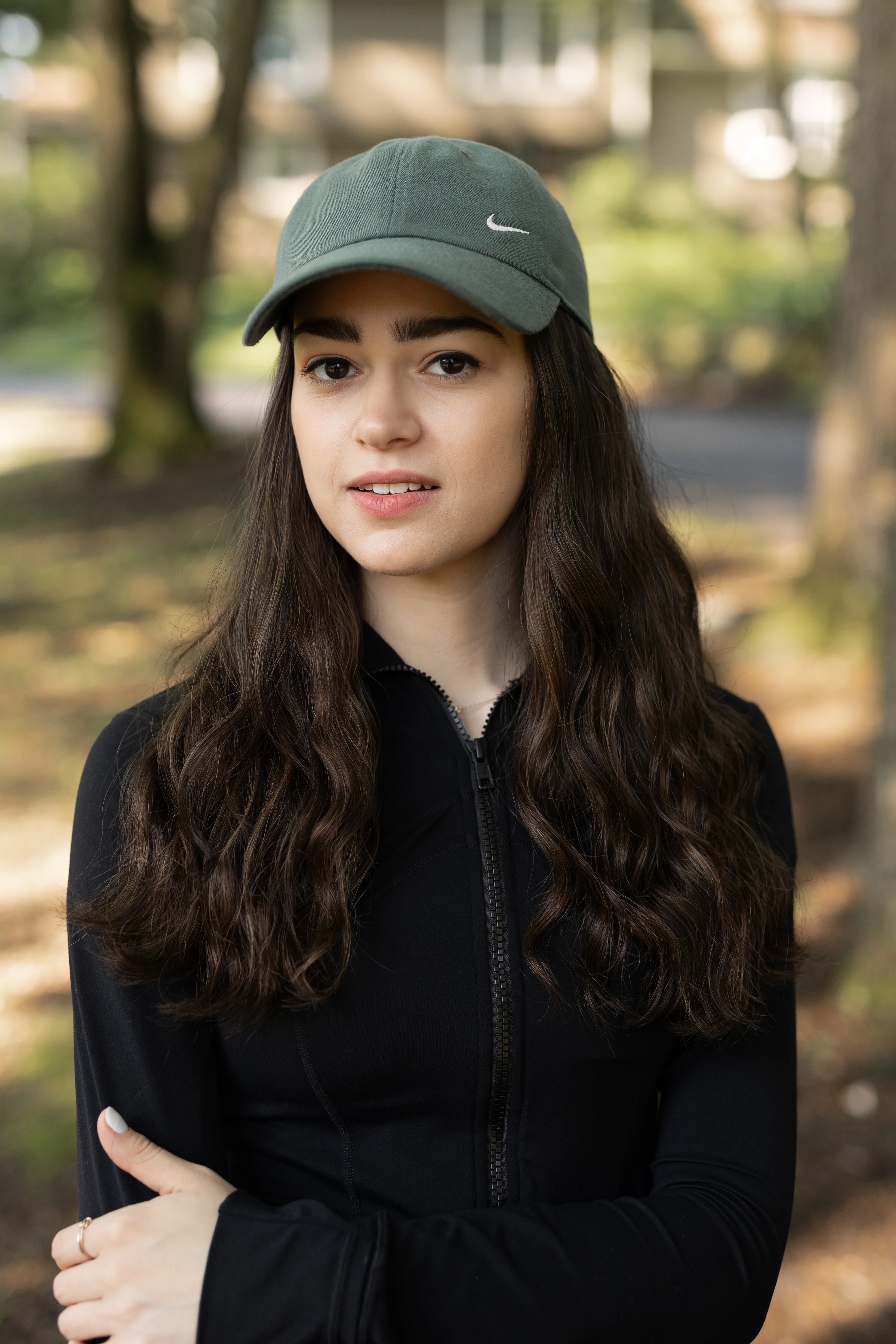 CLASSIC Mocha Wavy Hat Wig - Image 4