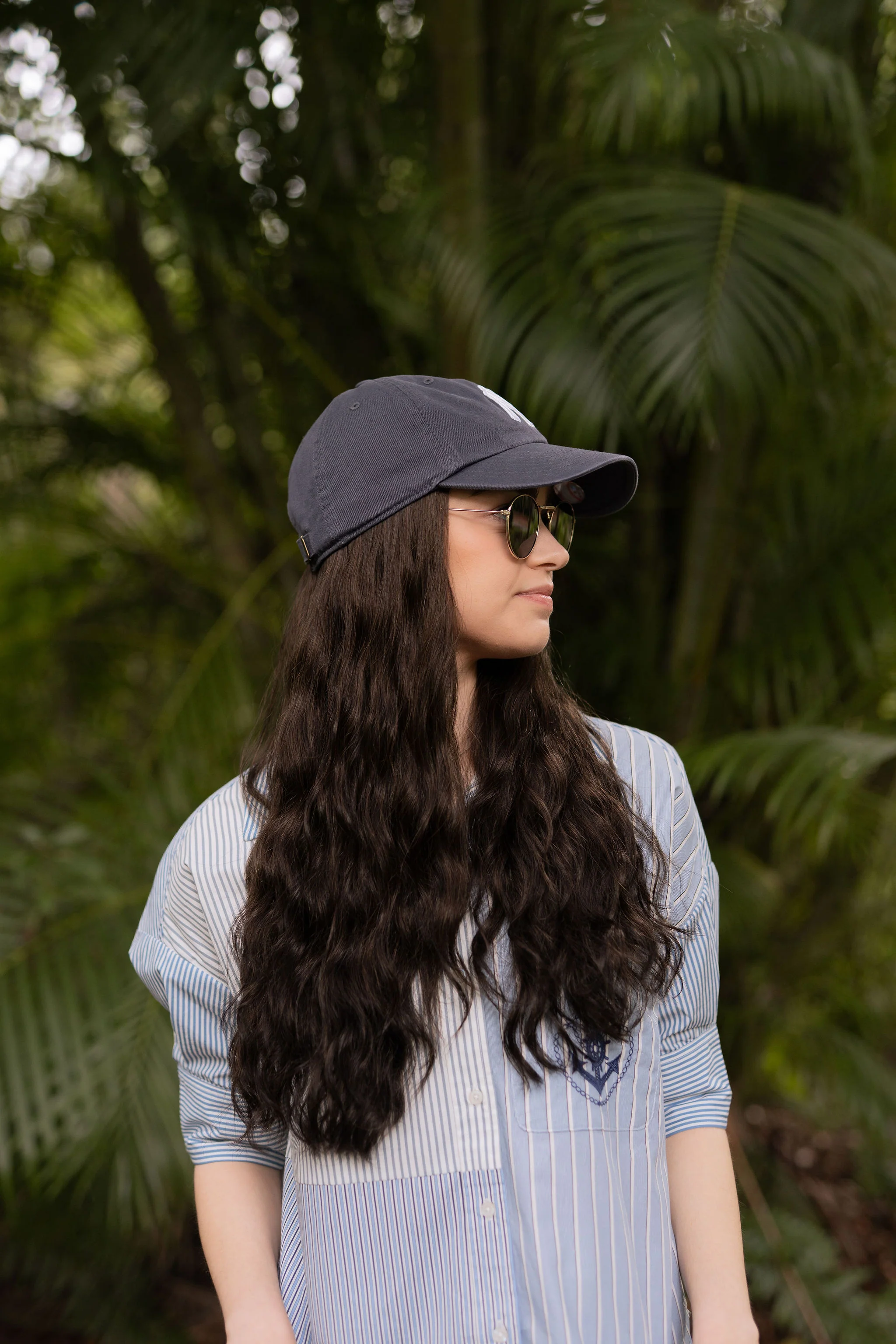 SUPER Dark Brown Wavy Hat Wig - Image 4