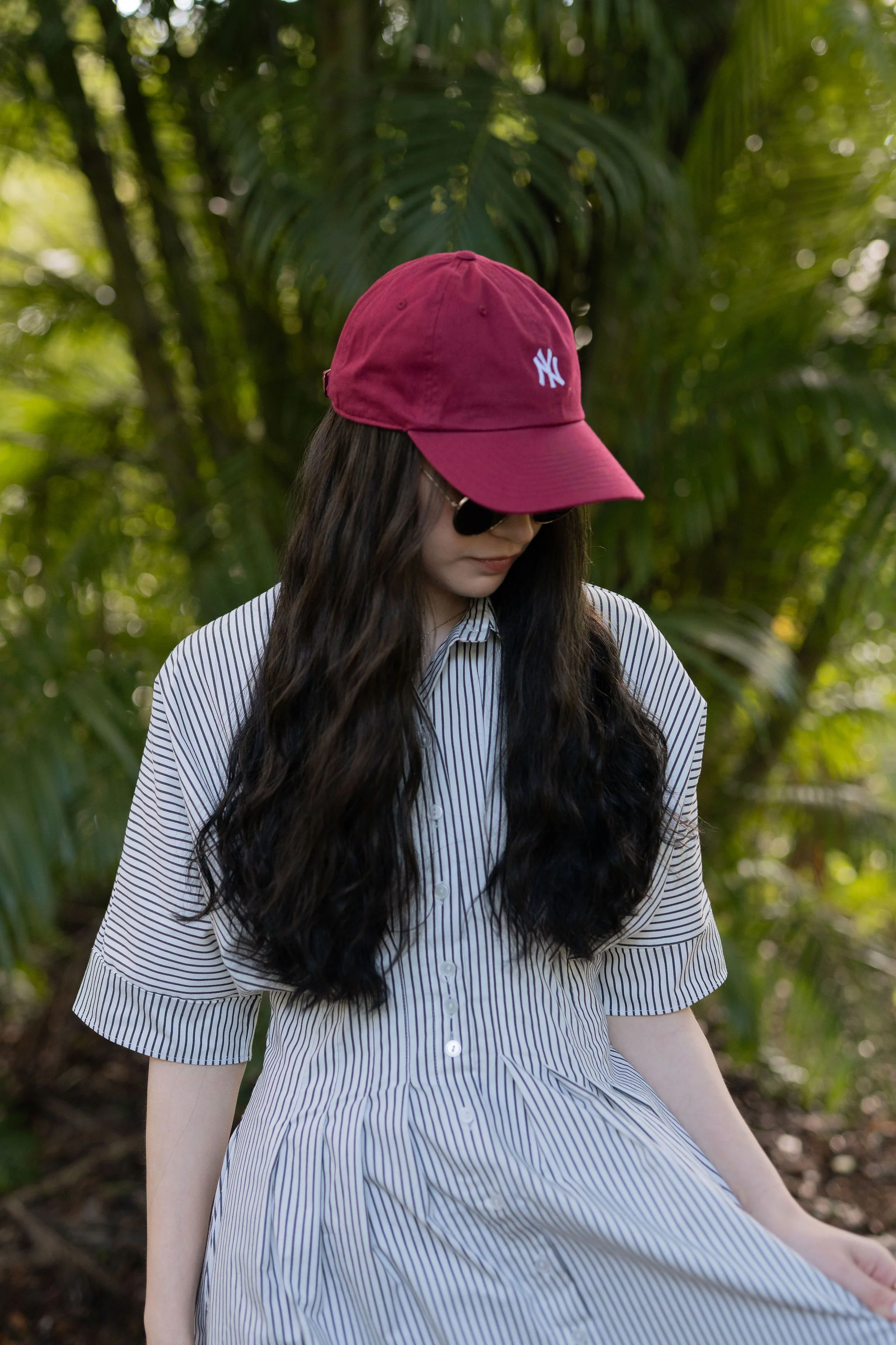 SUPER Dark Roast Wavy Hat Wig - Image 4